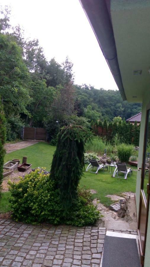 Prázdninový dům u lesa Znojmo Exterior foto